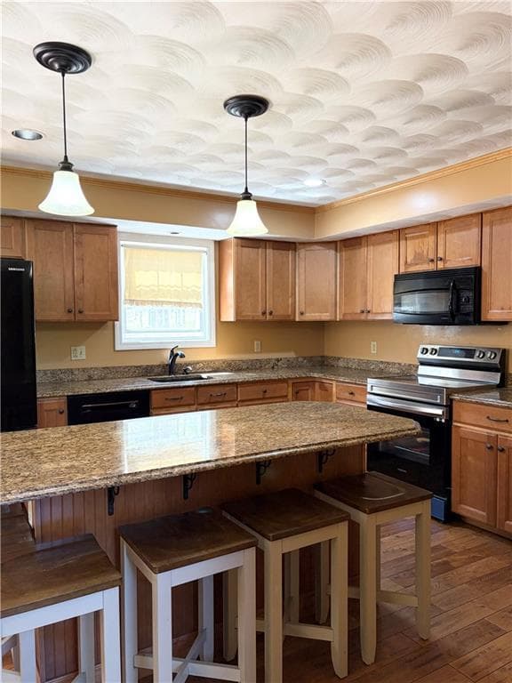 Single Family Residence at 771 Gibson Hill Road, Coventry, photo 6 of 31
