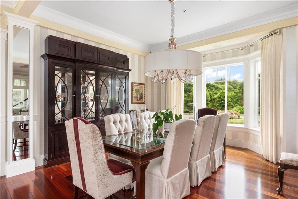 Single Family Residence at 1 20 Gerald's Farm Drive, Exeter, photo 9 of 50