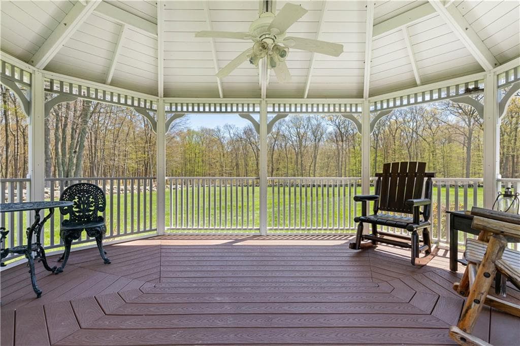 Single Family Residence at 1 20 Gerald's Farm Drive, Exeter, photo 41 of 50