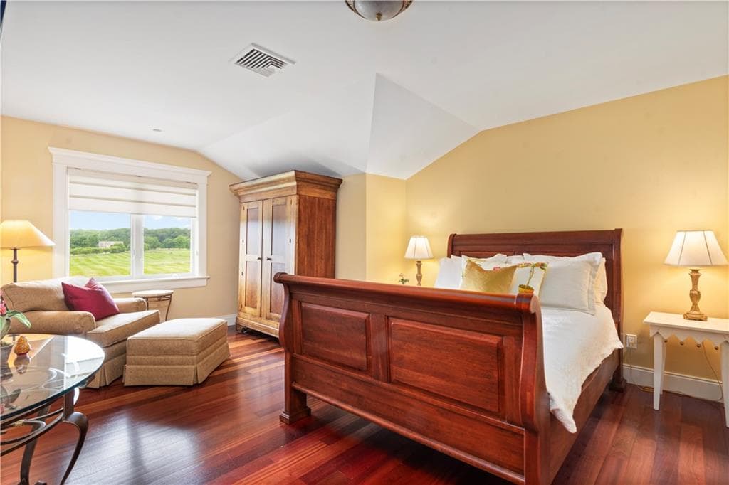 Single Family Residence at 1 20 Gerald's Farm Drive, Exeter, photo 25 of 50