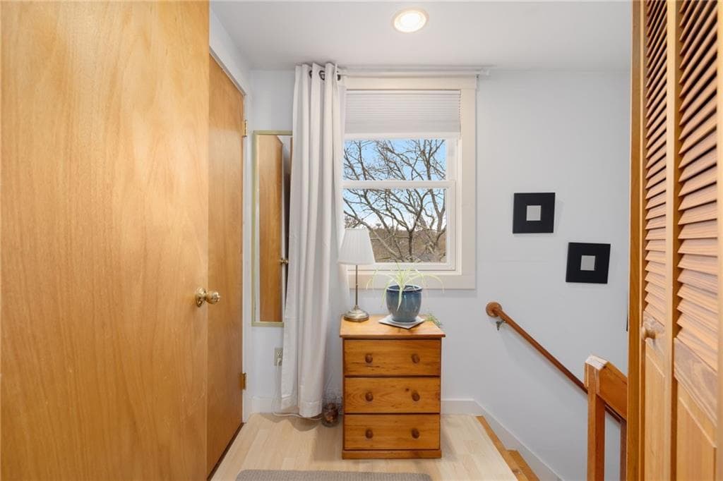 93 Old Succotash Road photo 30