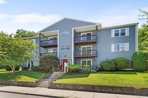 283 Privilege Street UNIT 4