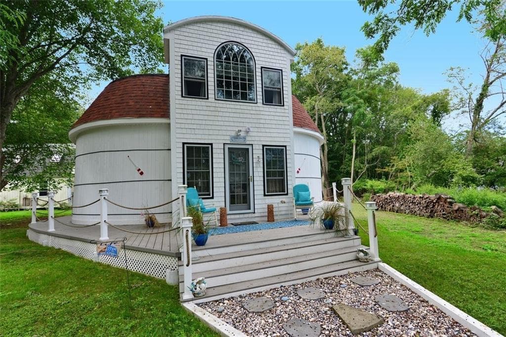 Single Family Residence at 0 Bayberry Road, Portsmouth, photo 14 of 50