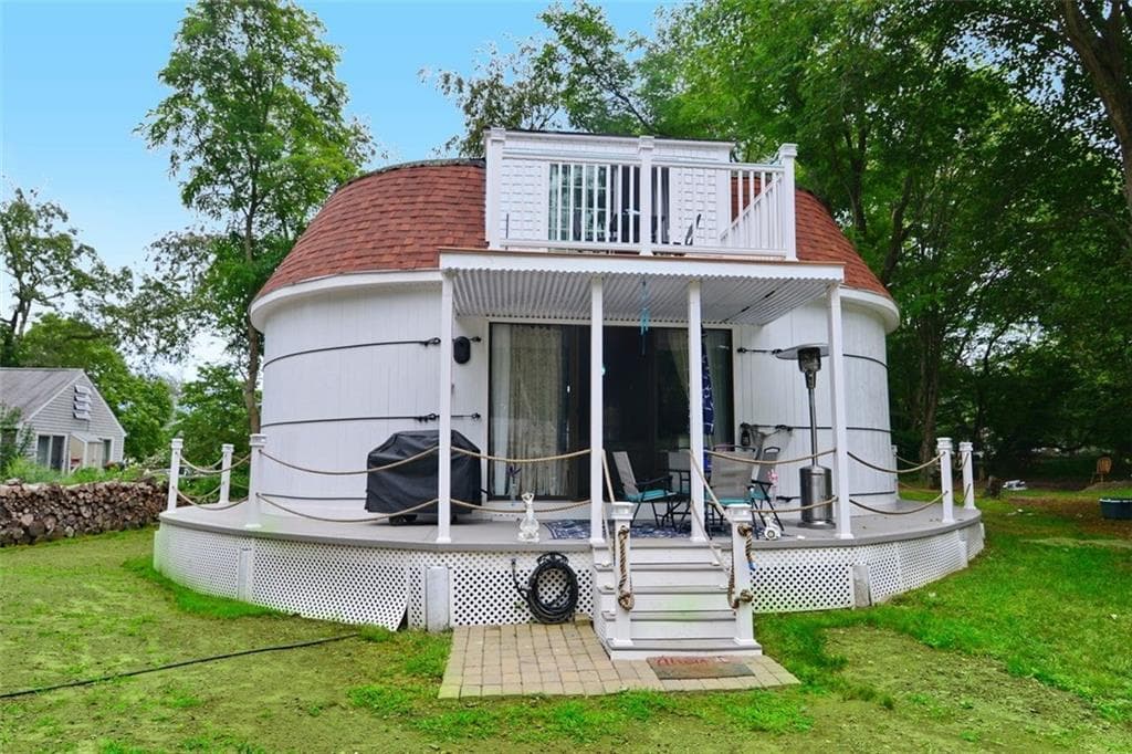Single Family Residence at 0 Bayberry Road, Portsmouth, photo 19 of 50