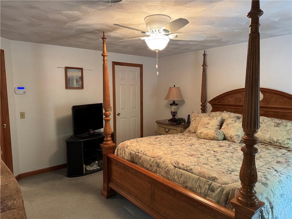 Townhouse,Condominium at 158 Scenery Lane, Johnston, photo 19 of 34