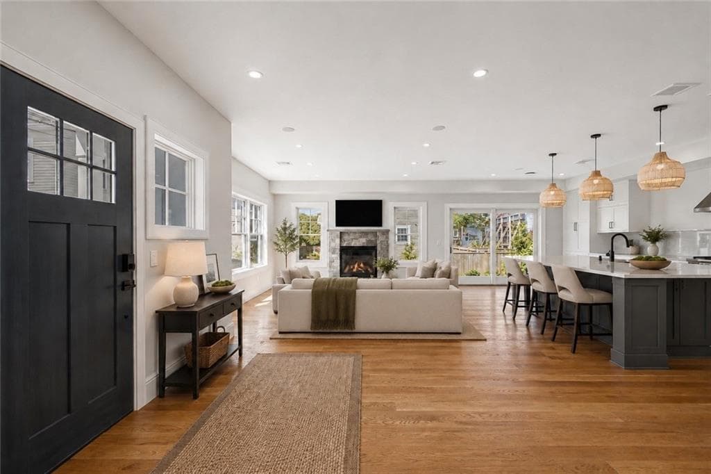 6 Sharon Court photo 20