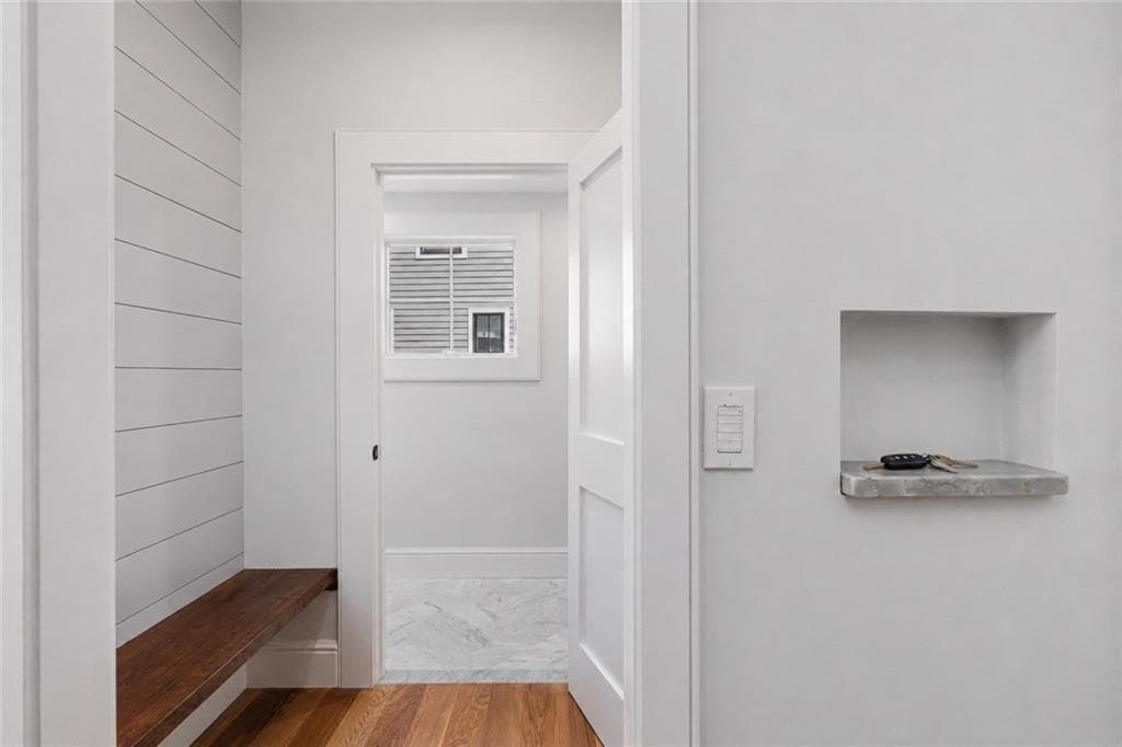 6 Sharon Court photo 18