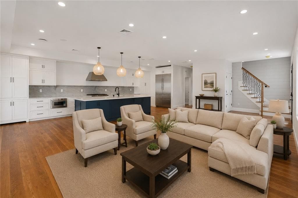 6 Sharon Court photo 15