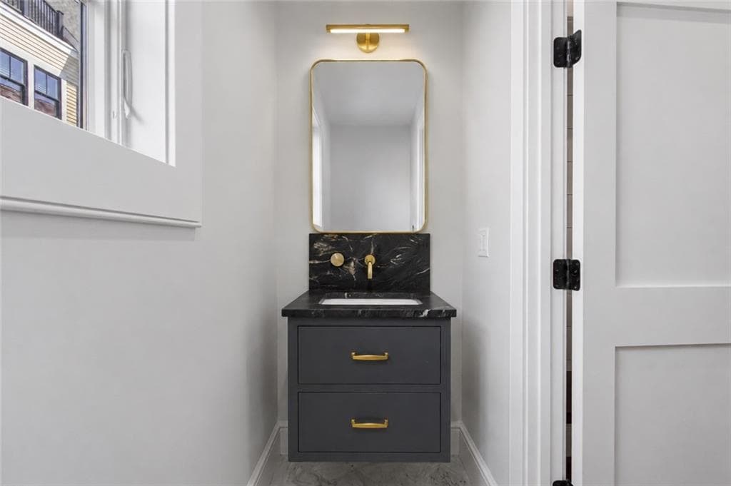 6 Sharon Court photo 19