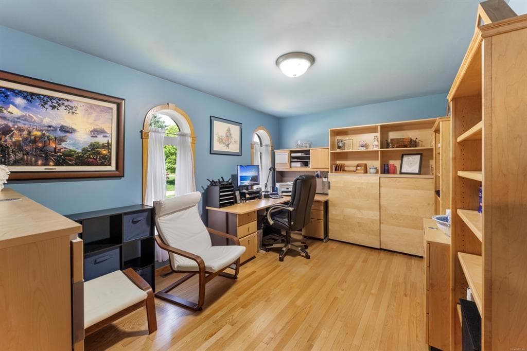 Single Family Residence at 524 Wauregan Road, Brooklyn, photo 20 of 26