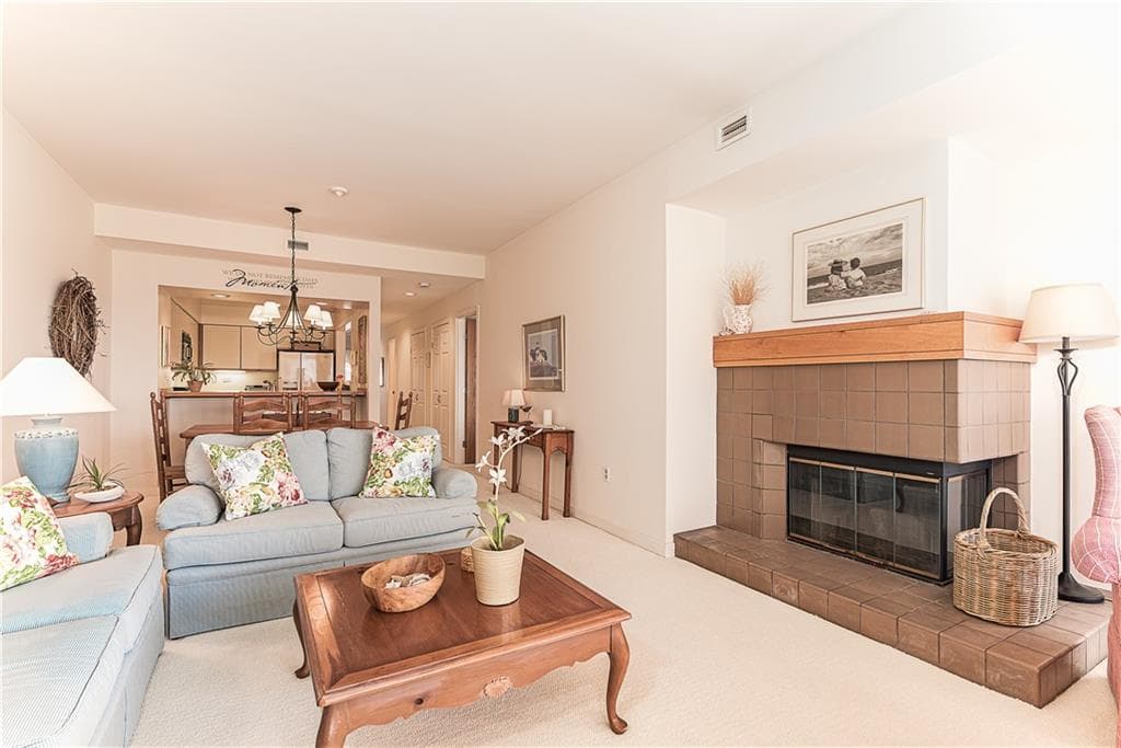 Condominium at 103 Bellevue Court, Narragansett, photo 10 of 28
