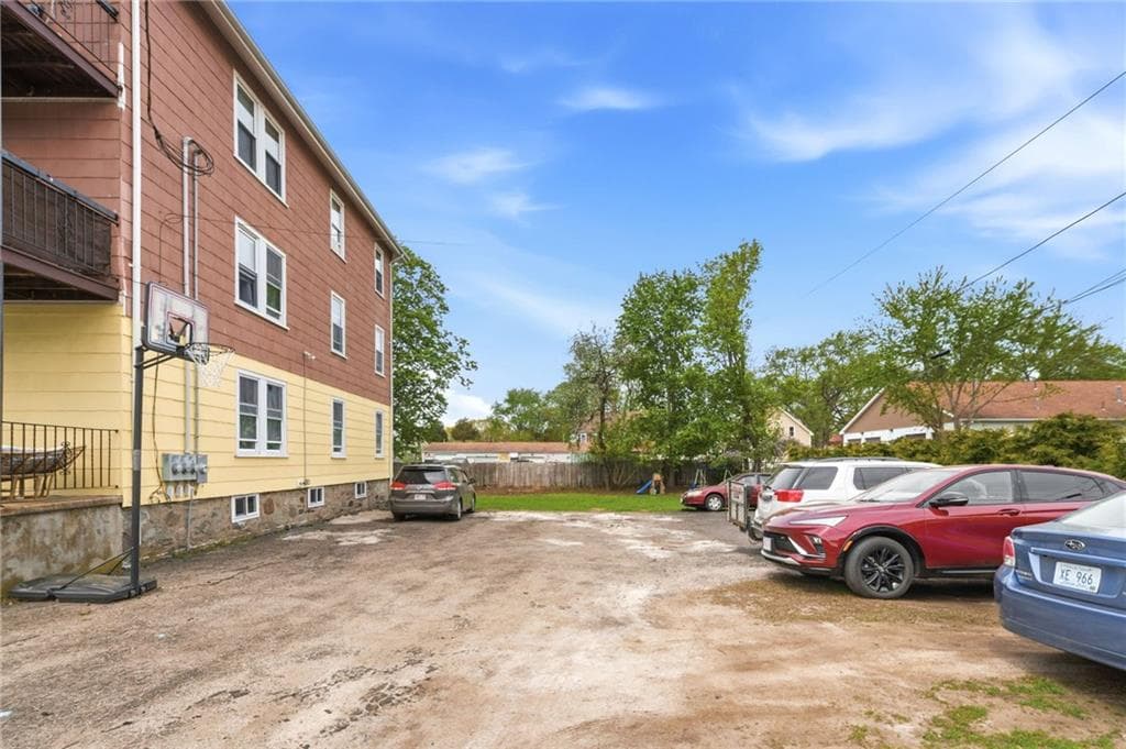 Multi Family at 612 Rathbun Street, Blackstone, photo 9 of 41
