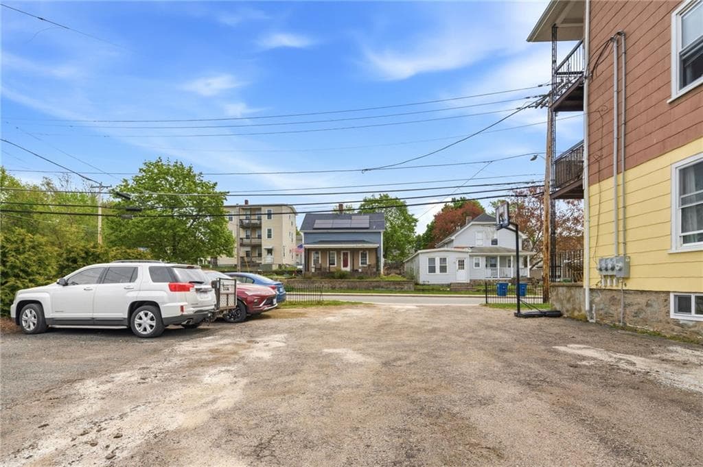 Multi Family at 612 Rathbun Street, Blackstone, photo 10 of 41
