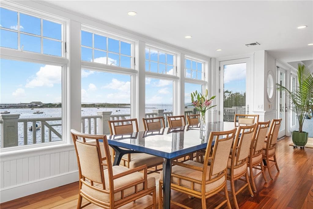 Single Family Residence at 14 Pawcatuck Avenue, Westerly, photo 14 of 50