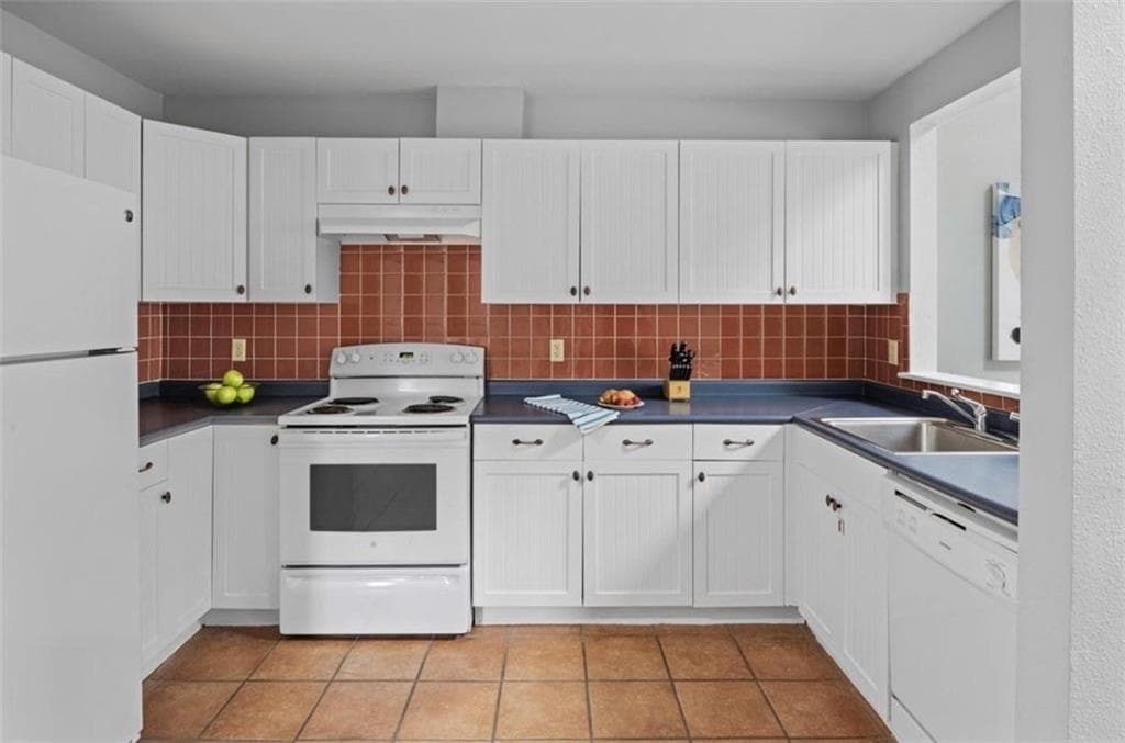 150 Bay View Drive UNIT 8 photo 9