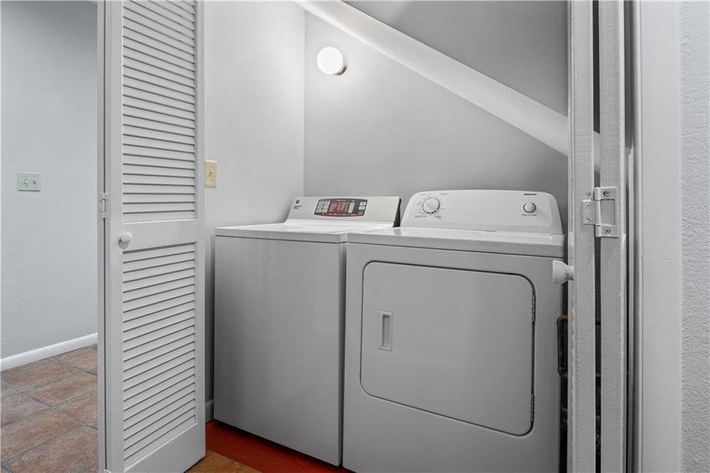 150 Bay View Drive UNIT 8 photo 19