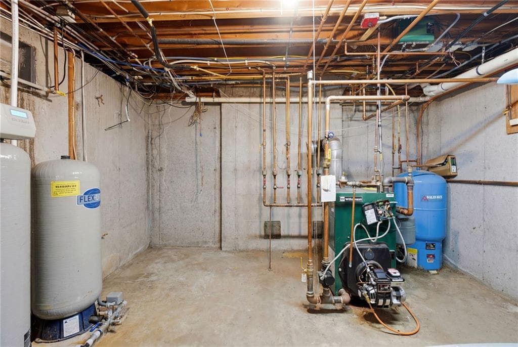 219 West Reach Drive photo 34