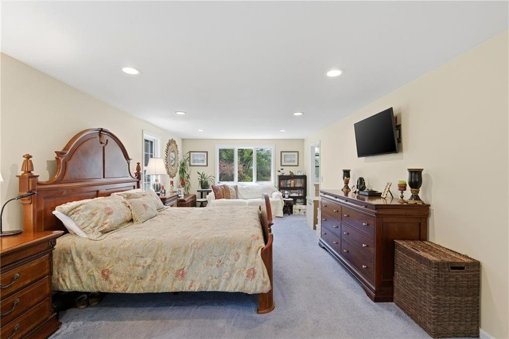 219 West Reach Drive photo 18