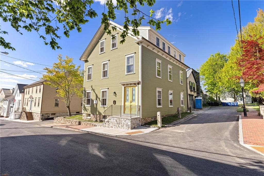 18 Barney Street UNIT 2 photo 24