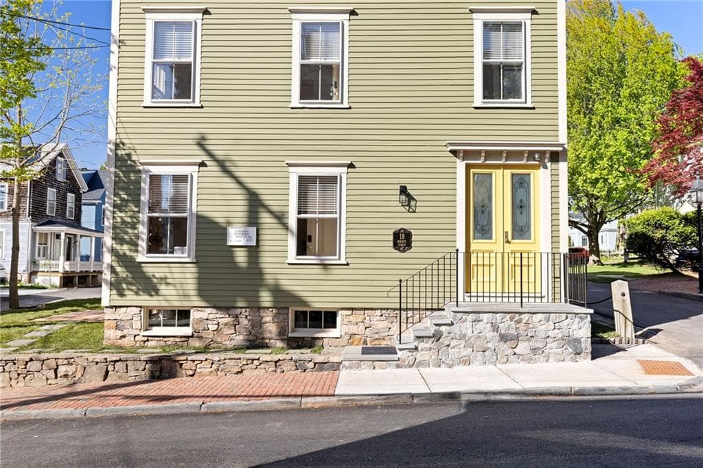 18 Barney Street UNIT 2 photo 25