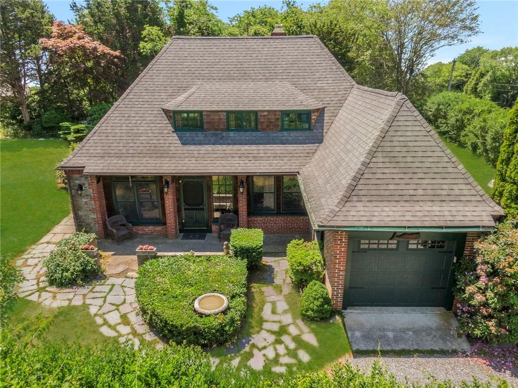 345 Highland Drive photo 5