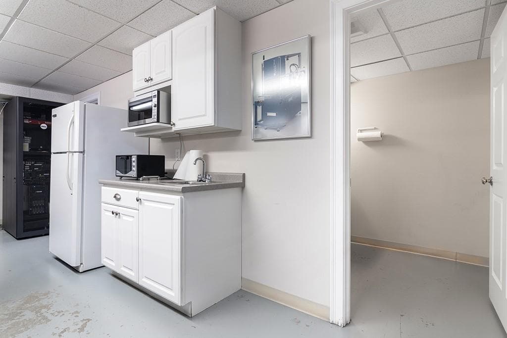 Commercial at 376 Dry Bridge Road UNIT B2, North Kingstown, photo 24 of 28