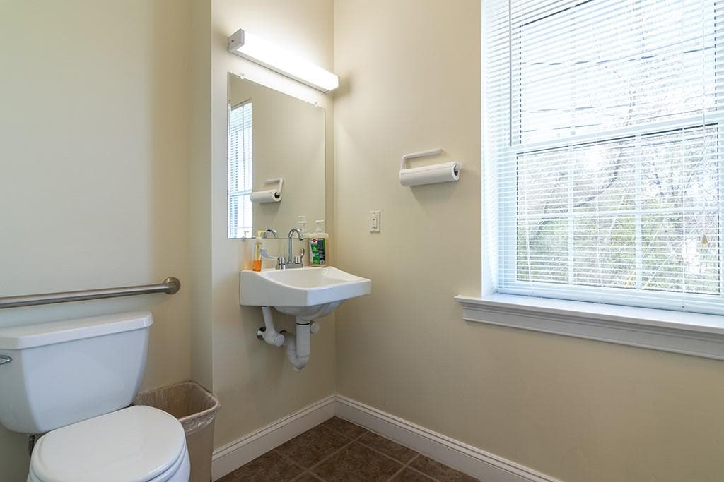 Commercial at 376 Dry Bridge Road UNIT B2, North Kingstown, photo 18 of 28