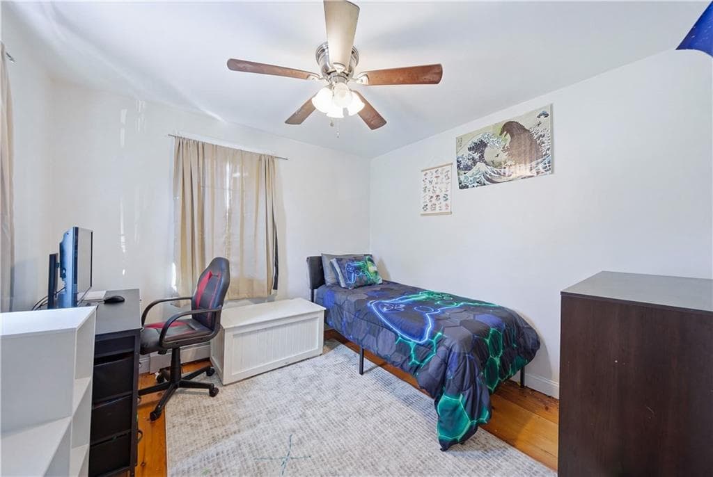 Multi Family at 27 Barney Street, Warren, photo 12 of 39
