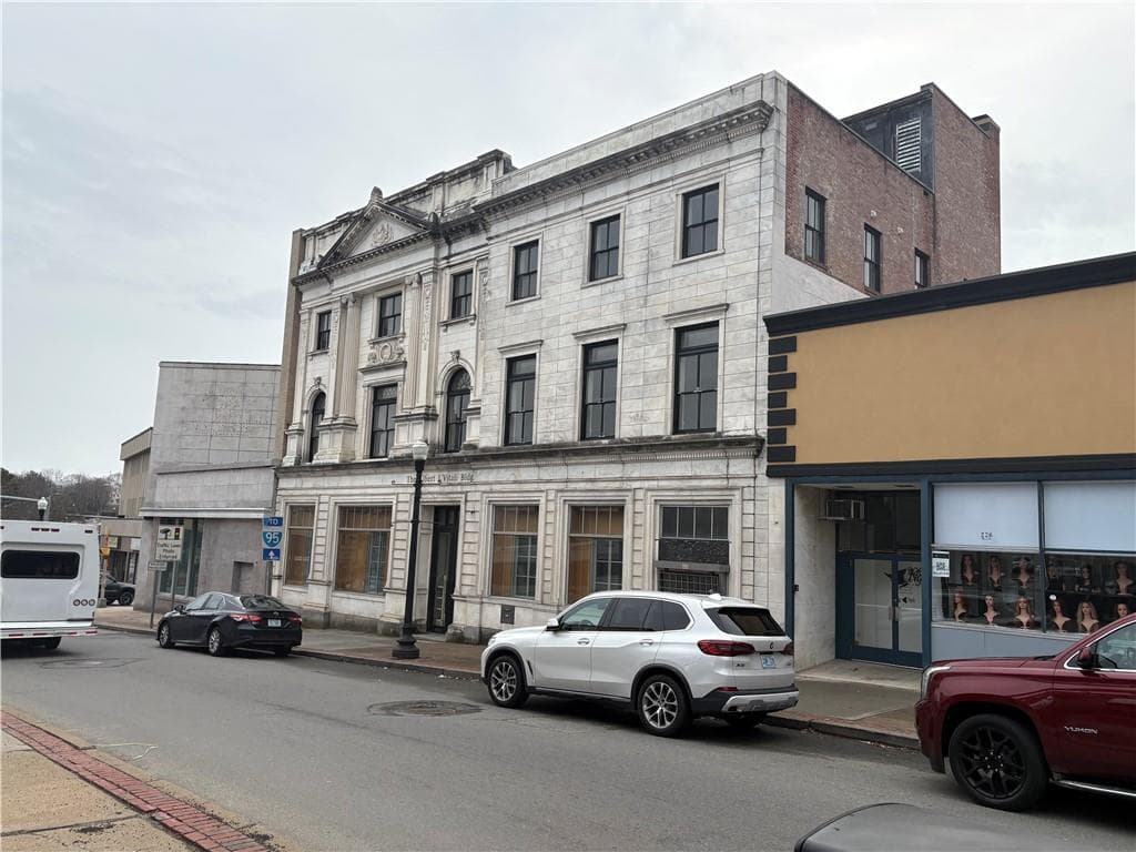 0 Pawtucket Portfolio photo 4