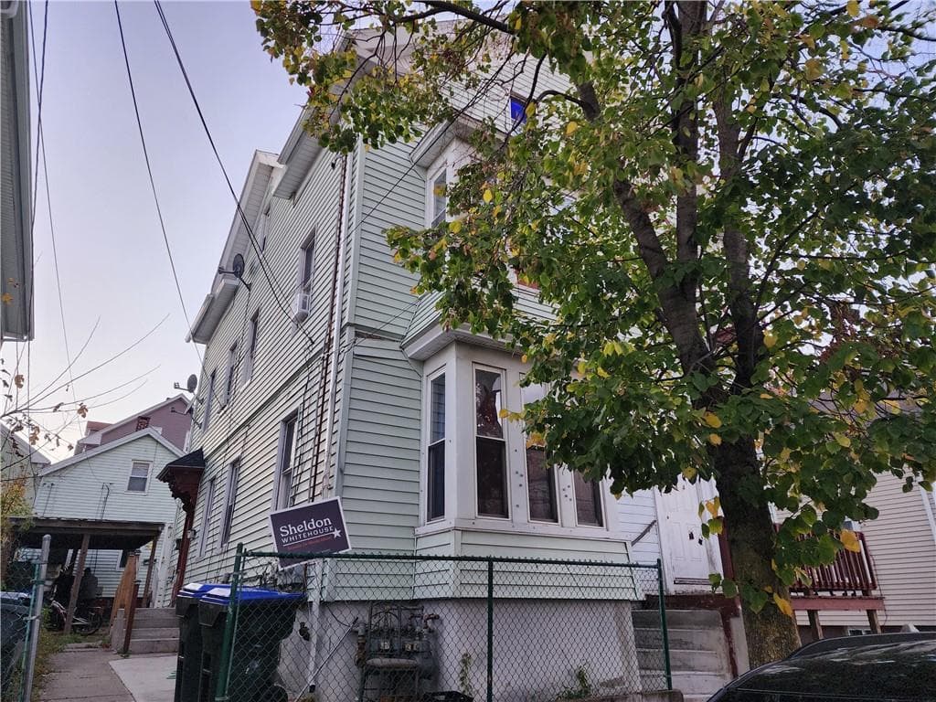 Multi Family at 132 Putnam Street, Providence, photo 3 of 25