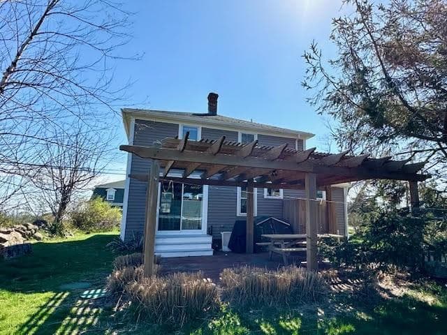 545 Center Road photo 4