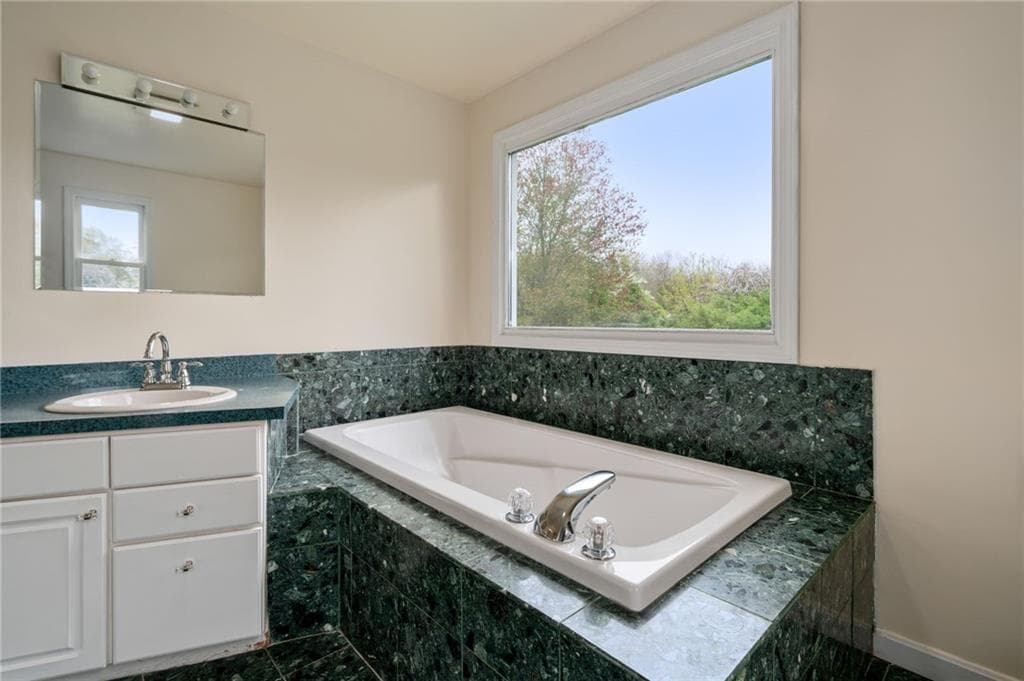 43 Blue Grass Drive photo 28