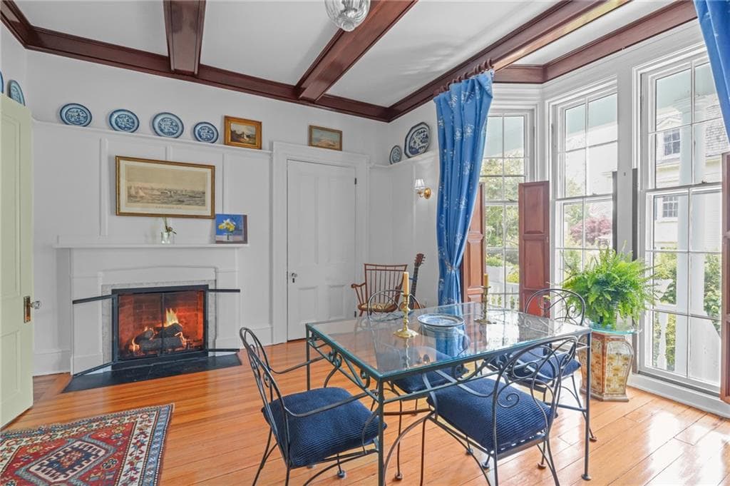Condominium at 32 Catherine Street UNIT A, Newport, photo 6 of 50