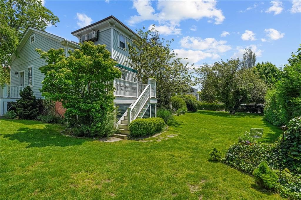 Condominium at 32 Catherine Street UNIT A, Newport, photo 5 of 50