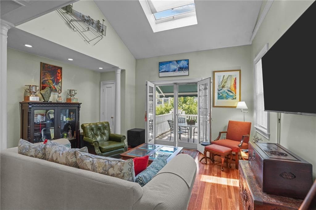 Condominium at 32 Catherine Street UNIT A, Newport, photo 38 of 50