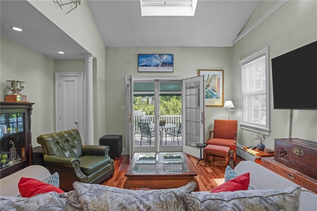 Condominium at 32 Catherine Street UNIT A, Newport, photo 40 of 50