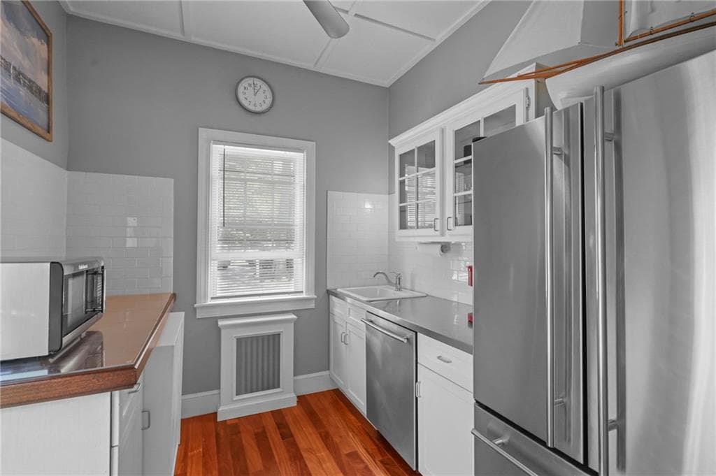 Condominium at 32 Catherine Street UNIT A, Newport, photo 39 of 50