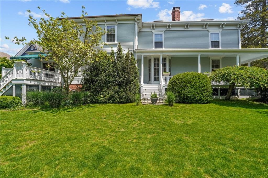 Condominium at 32 Catherine Street UNIT A, Newport, photo 4 of 50