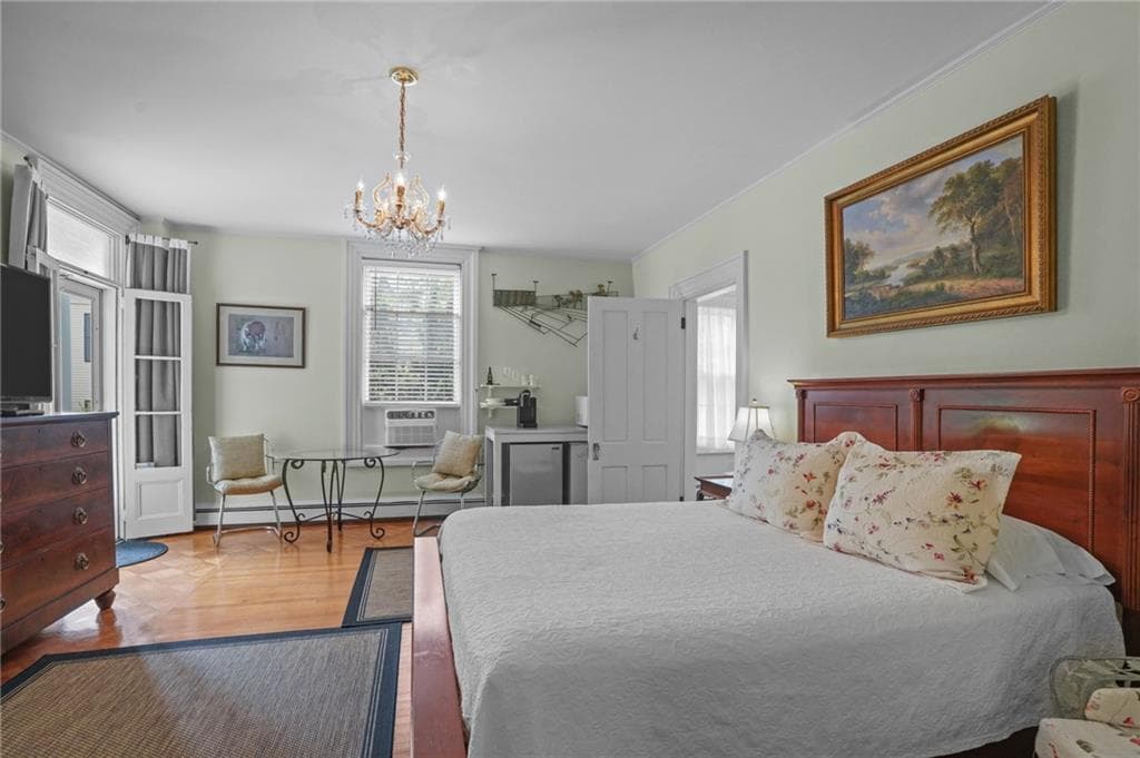 Condominium at 32 Catherine Street UNIT A, Newport, photo 25 of 50