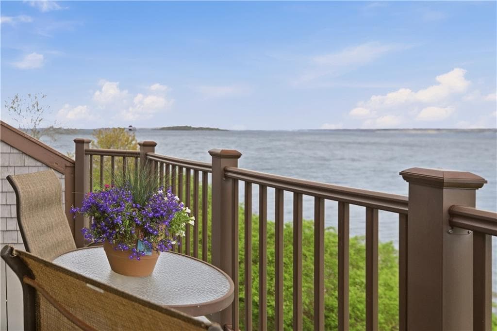 150 Bay View Drive UNIT 15 photo 25