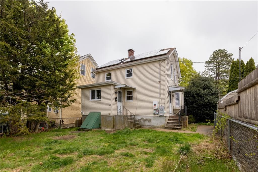Single Family Residence at 518 Snell Street, Fall River, photo 4 of 22