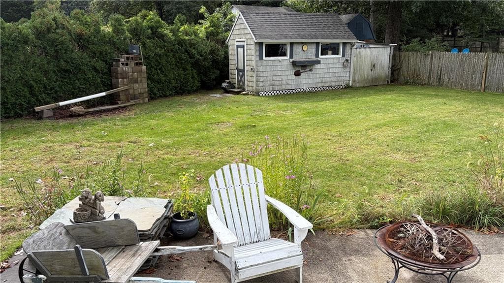Single Family Residence at 57 Rosemary Drive, North Kingstown, photo 21 of 24