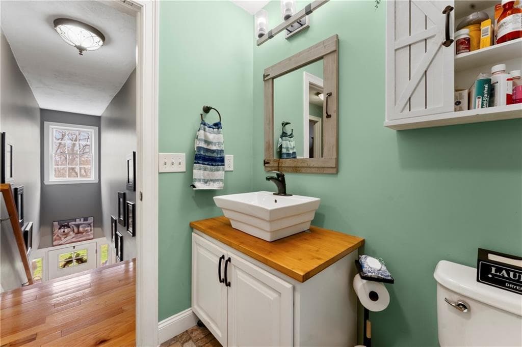 3076 County Street photo 17