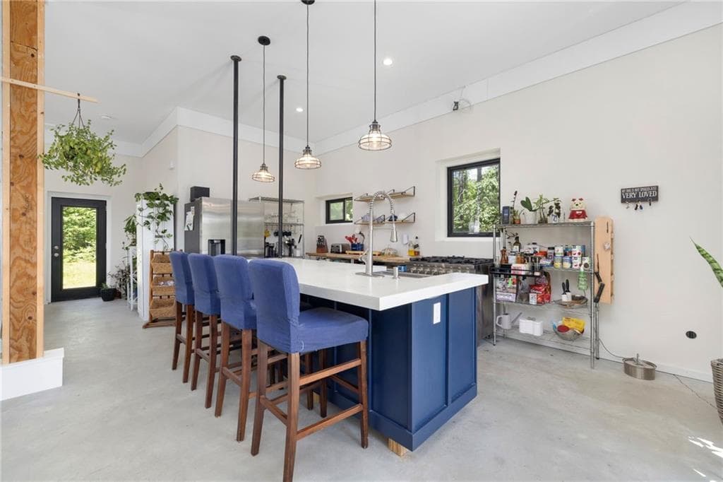 Single Family Residence at 10 Bucknam Road, Richmond, photo 9 of 35