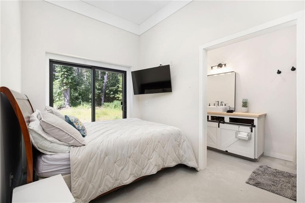 Single Family Residence at 10 Bucknam Road, Richmond, photo 30 of 35