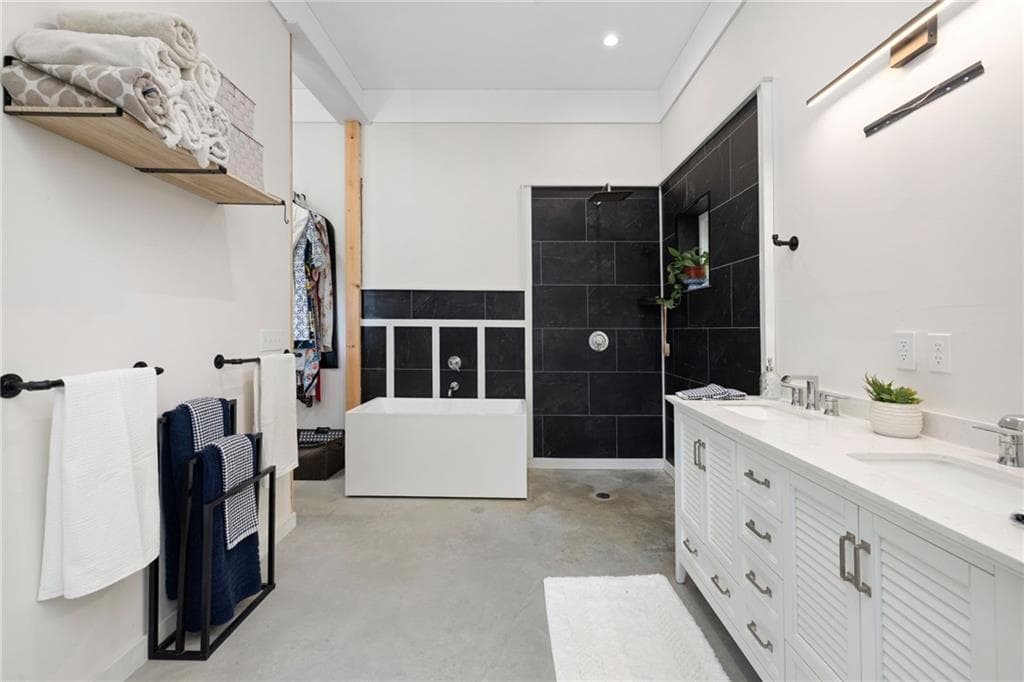 Single Family Residence at 10 Bucknam Road, Richmond, photo 34 of 35