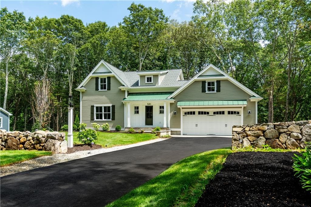 520 Greenbush Road photo 2