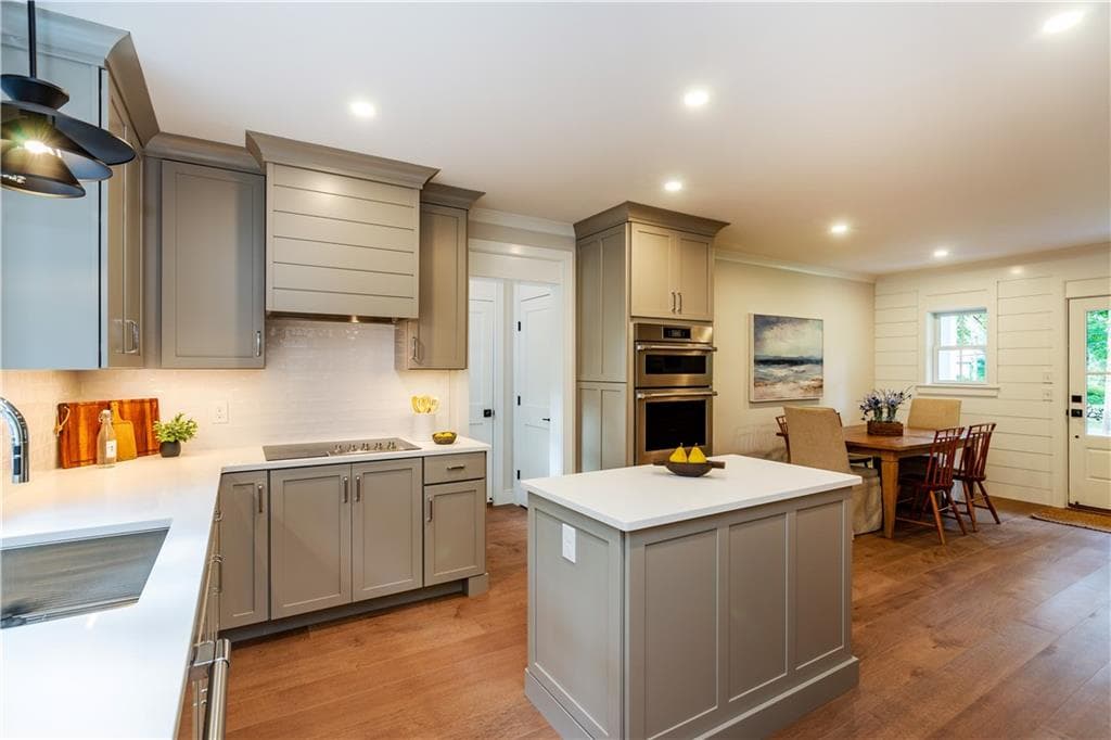 Single Family Residence at 520 Greenbush Road, Warwick, photo 17 of 50