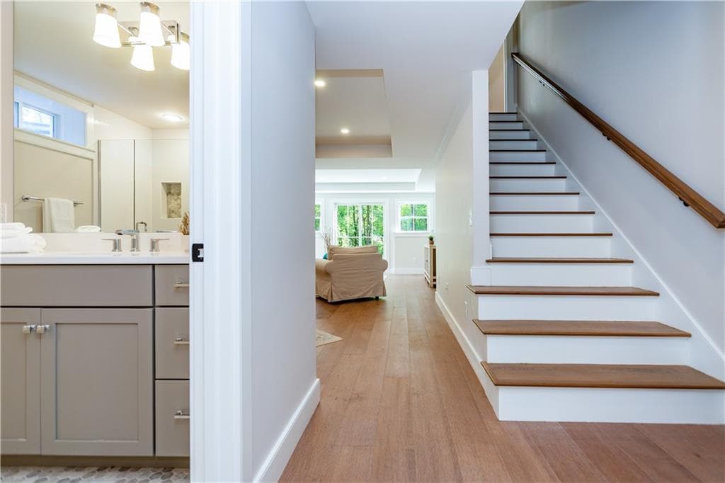 Single Family Residence at 520 Greenbush Road, Warwick, photo 40 of 50