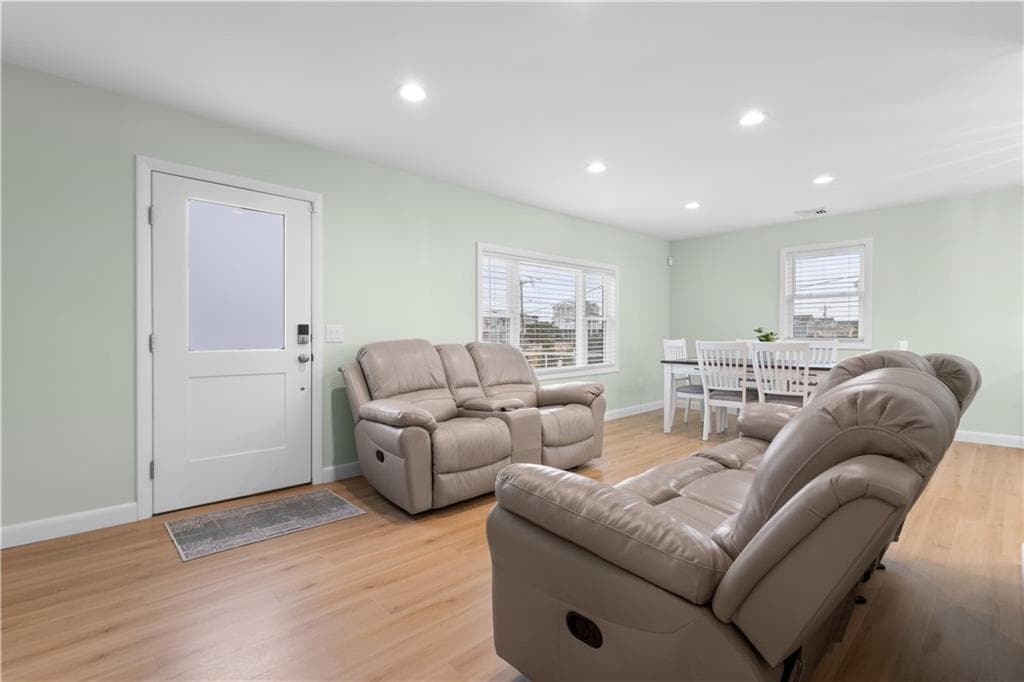 446 Atlantic Avenue photo 8